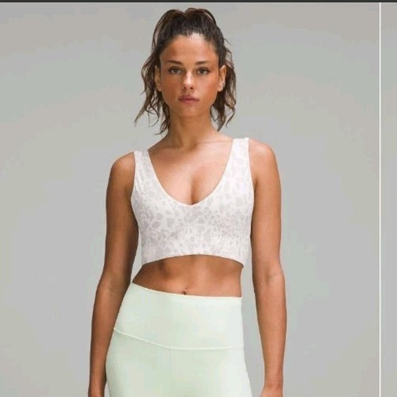 Lululemon Align V-NECK Bra A/B Womens 2 Cheetah Camo Antique White LW2DX8S - Picture 1 of 8